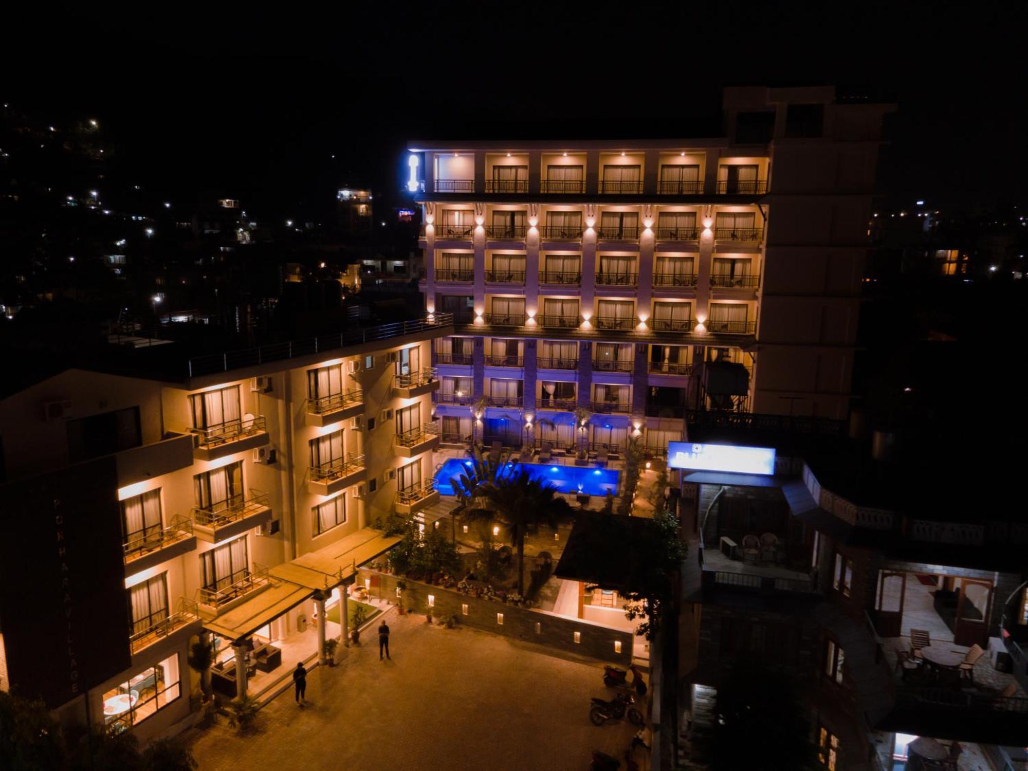 Hotel Pokhara Village & Spa Exterior foto